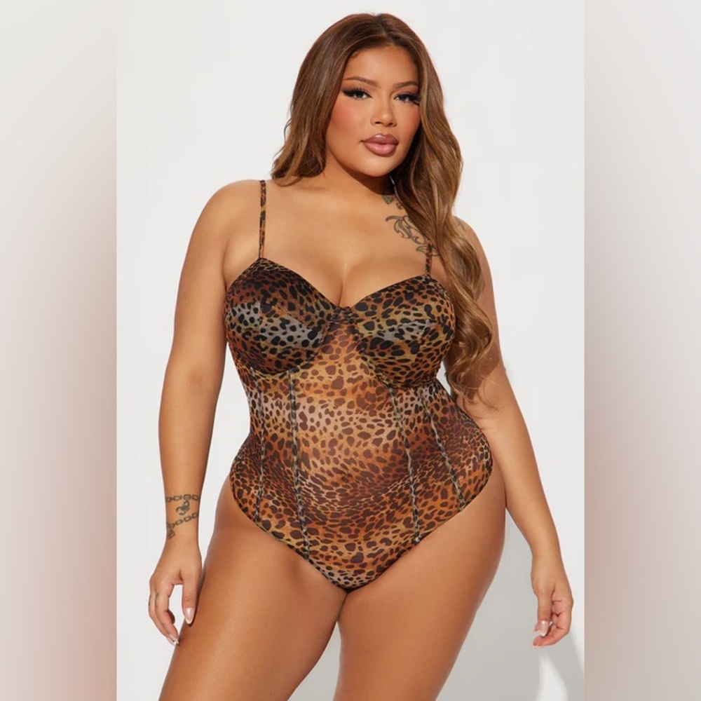 Fashion Nova Leopard Print Bodysuit